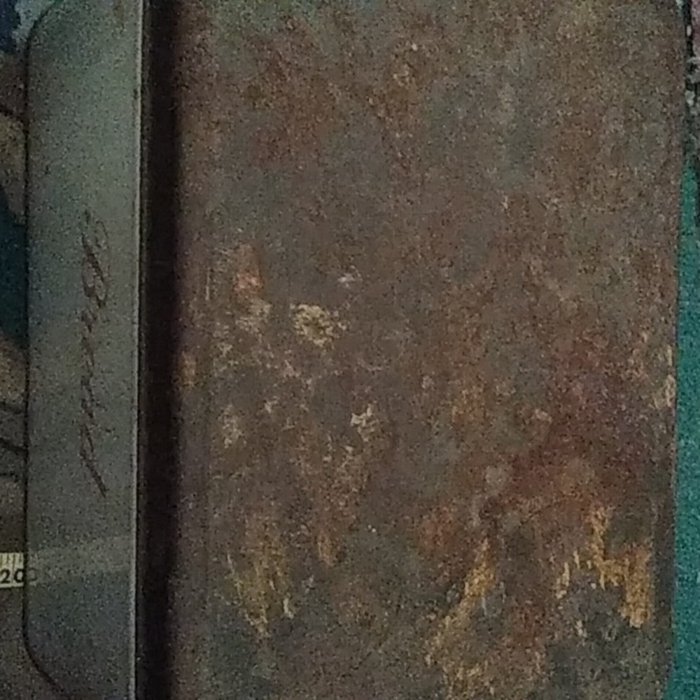 Vintage Primitve  bread tin 1950s. Has original sticker. Neat Mcm - Picture 6 of 6